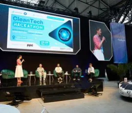 CleanTech Hackathon pe scena ENERGY EXPO